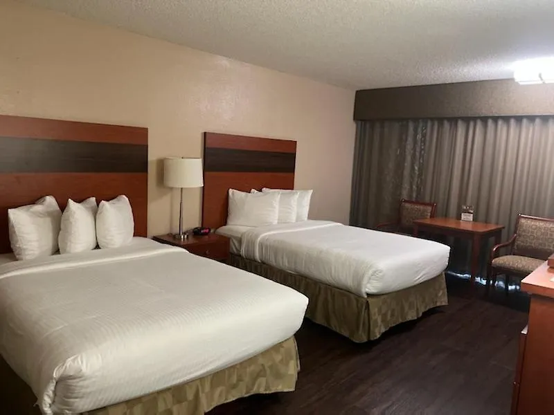 Extend -A- Suites Phoenix Airport Hotel